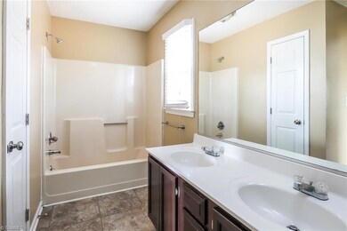 1601 Trinity Garden Cir, Clemmons, NC 27012 - photo 7