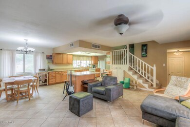 Living Room (2)-SMALL