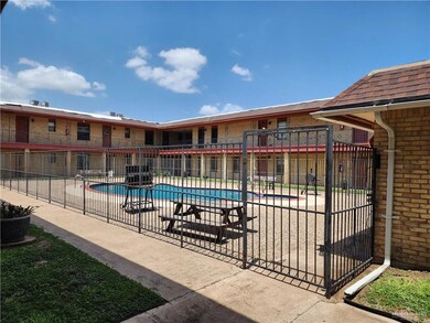 600 Toronto Ave unit 18, McAllen, TX 78503 - photo 2