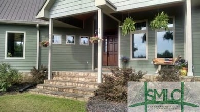 Entry Way Front