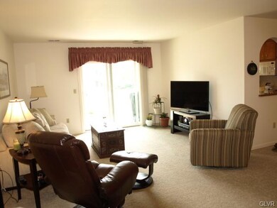 916 Cold Spring Rd unit 3, Allentown, PA 18103 - photo 3