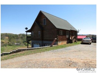 19 Dennie Ln, Leicester, NC 28748 - photo 2