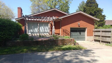 8416 Hudson Ln, Louisville, KY 40291 - photo 5