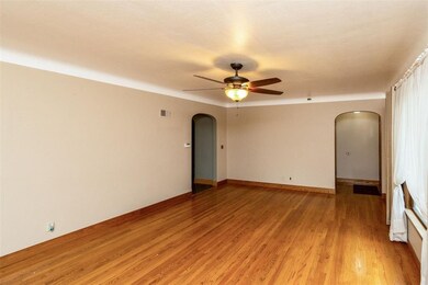 277 21st Ave SW, Cedar Rapids, IA 52404 - photo 5