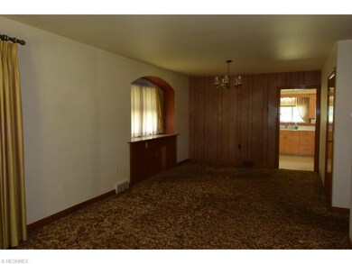 Living Room/Dining Room