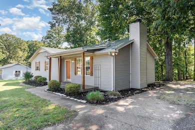 2104 Wolfe Rd, White Bluff, TN 37187 - photo 2