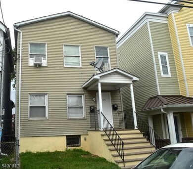 129 Central Place unit 2, Orange, NJ 07050 - photo 2