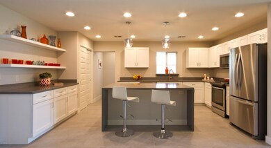 Gorgeous All NEW Kitchen