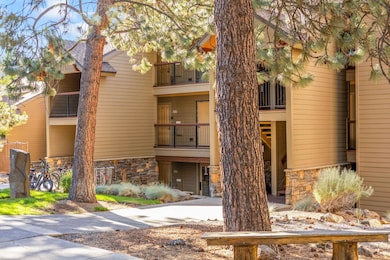 18575 SW Century Dr 812