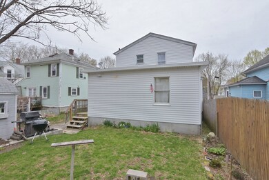 17 Walnut St, West Warwick, RI 02893 - photo 4