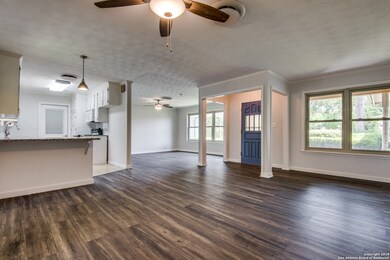 1321 Hillcrest Dr, New Braunfels, TX 78130 - photo 5