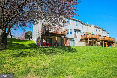 1351 Walkabout Ct, Sykesville, MD 21784 - photo 7