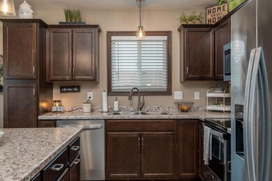 641 Beverly St, Wanamingo, MN 55983 - photo 7