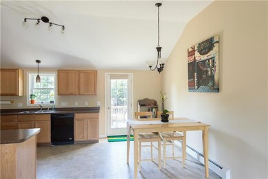 38 Collins Cir, Rochester, NH 03867 - photo 3