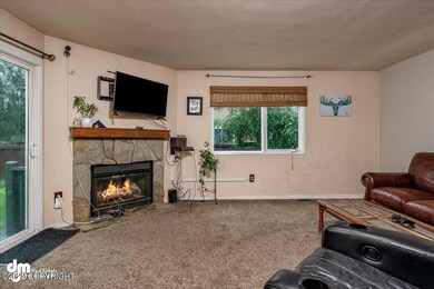 03-Living Room_MAX3999-Edit-Edit