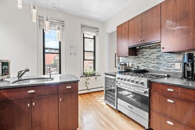 330 E St unit 1, Boston, MA 02127 - photo 4