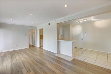 The Lake Condominiums unit 102, Metairie, LA 70005 - photo 5