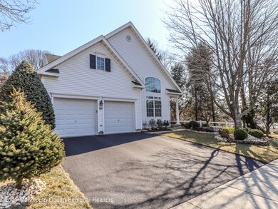 89 Iris Ct, Holmdel, NJ 07733 - photo 4