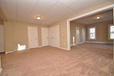 509 N 5th St unit 1st Floor, Stroudsburg, PA 18360 - photo 6