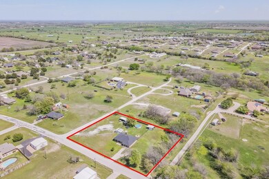 309 Mockingbird Ln, Decatur, TX 76234 - photo 2