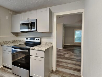 1211 Country Club Rd, Cleburne, TX 76033 - photo 5