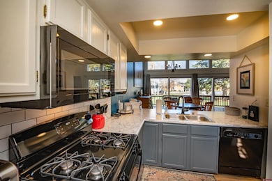 233 Davis Cup Dr unit 4102, Pagosa Springs, CO 81147 - photo 4