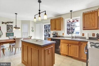 5315 Board Rd, Mount Wolf, PA 17347 - photo 6