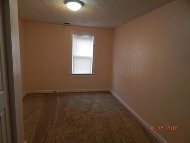 644 Maple Bedroom Pic. #2