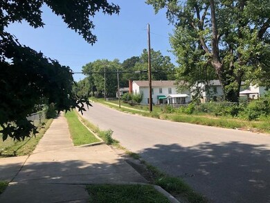 6800 Bales Ave, Kansas City, MO 64132 - photo 2