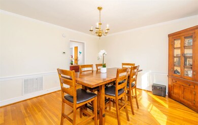 528 Locust Ave, Waynesboro, VA 22980 - photo 4