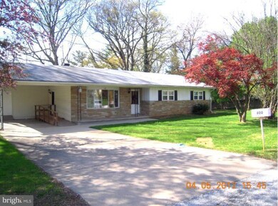 9800 Van Buren Ln, Cockeysville, MD 21030 - photo 3