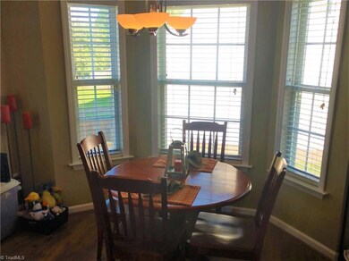KITCHEN AREA, VERY CONFORTABLE