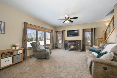 17626 W Teresa Ln, Brooklyn, WI 53521 - photo 7