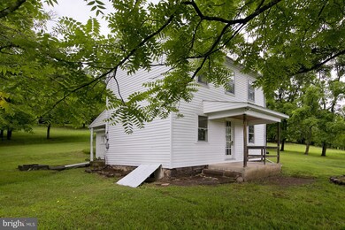 323 Apple Harvest Dr, Martinsburg, WV 25401 - photo 4