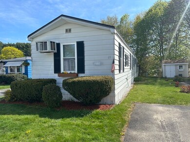 239 Ayer Rd unit 69, Littleton, MA 01460 - photo 3