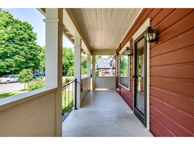 941 Lawrence St, Eugene, OR 97401 - photo 3