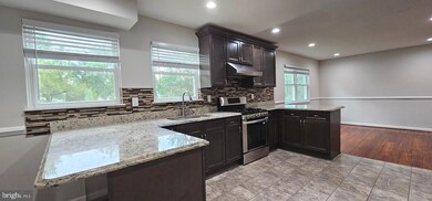 962 Fairgrounds Rd, Hatfield, PA 19440 - photo 4