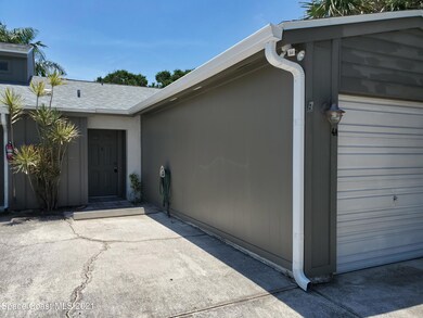 340 S Orlando Ave unit 4, Cocoa Beach, FL 32931 - photo 3