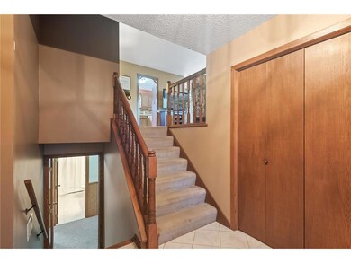 Large Entry.