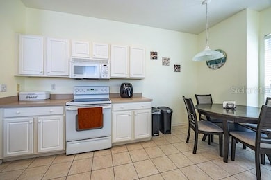 Dinning space in Kitchen