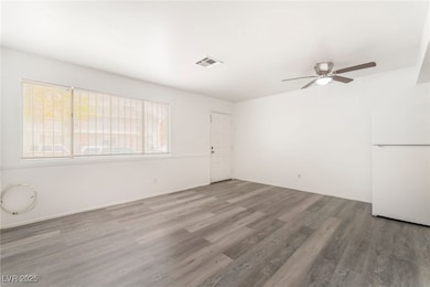 4721 Cessna Ave unit 2, Las Vegas, NV 89115 - photo 3