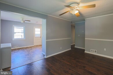 527 Saint Patrick Rd, Baltimore, MD 21206 - photo 5