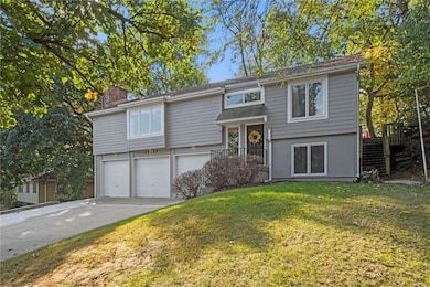 13337 Metropolitan Ave, Bonner Springs, KS 66012 - photo 2