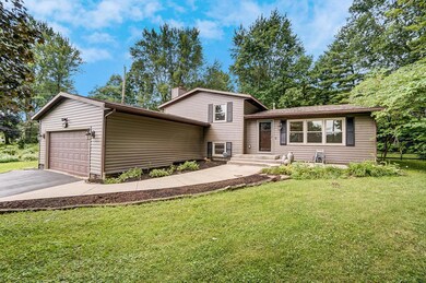 5521 Linworth Rd, Columbus, OH 43235 - photo 2