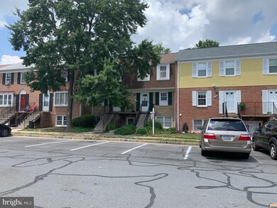 1020C Brixton Ct, Sterling, VA 20164 - photo 2