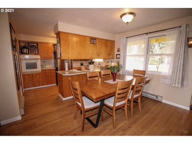 3315 17th Ave, Forest Grove, OR 97116 - photo 7