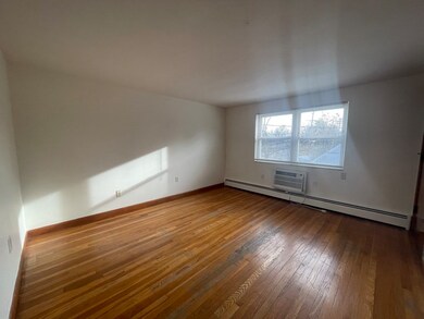 161 Neponset Valley Pkwy unit 3, Hyde Park, MA 02136 - photo 3