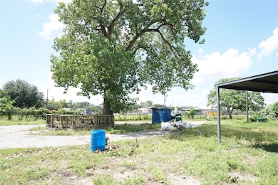 5746 Stuebner Airline Rd, Houston, TX 77091 - photo 5