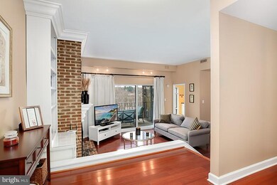 116 Roberts Ln unit 401, Alexandria, VA 22314 - photo 4