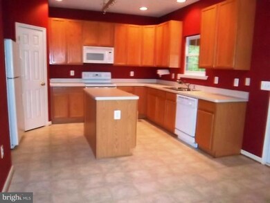 3412 Lakeview Pkwy, Locust Grove, VA 22508 - photo 5